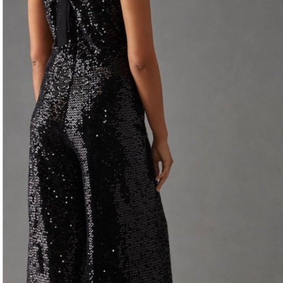 ANTHROPOLOGIE HUTCH SEQUIN HALTER JUMPSUIT BLACK  SIZE  8P NWT - Picture 10 of 17